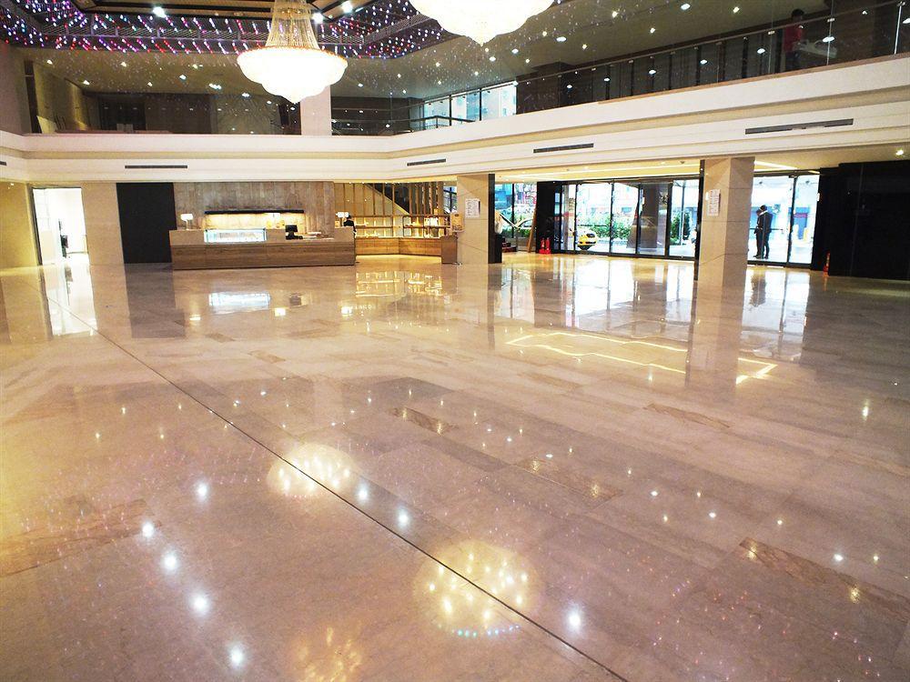 Pleasant Hotels International Taoyuan Bagian luar foto