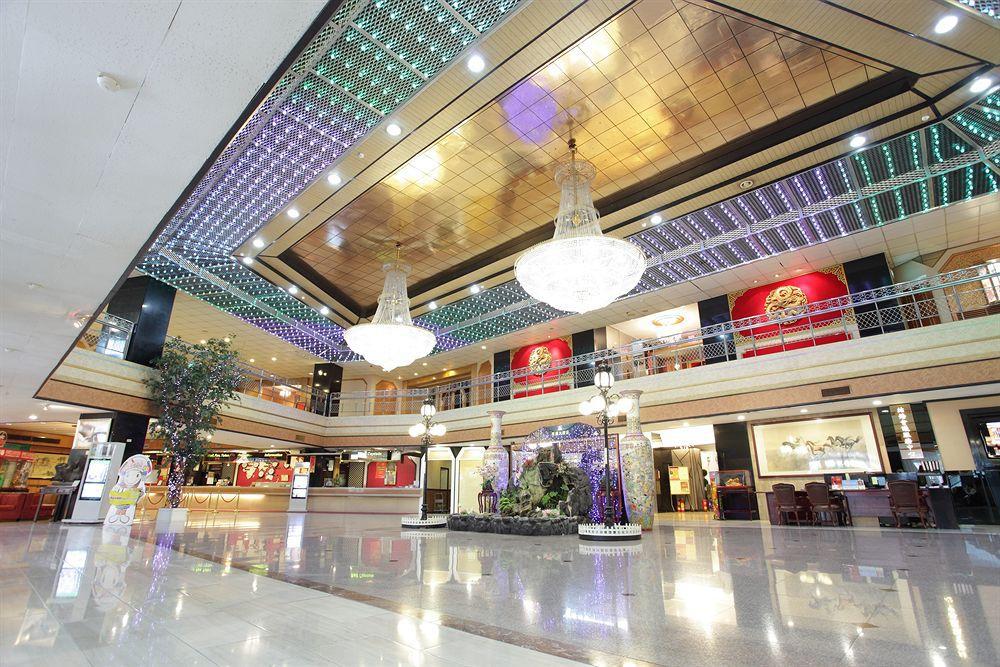 Pleasant Hotels International Taoyuan Bagian luar foto