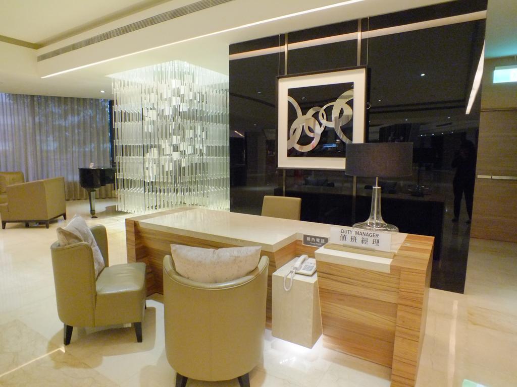 Pleasant Hotels International Taoyuan Bagian luar foto