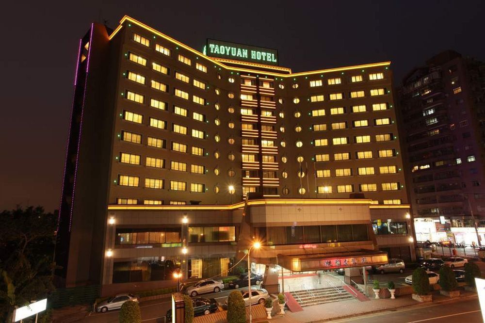 Pleasant Hotels International Taoyuan Bagian luar foto